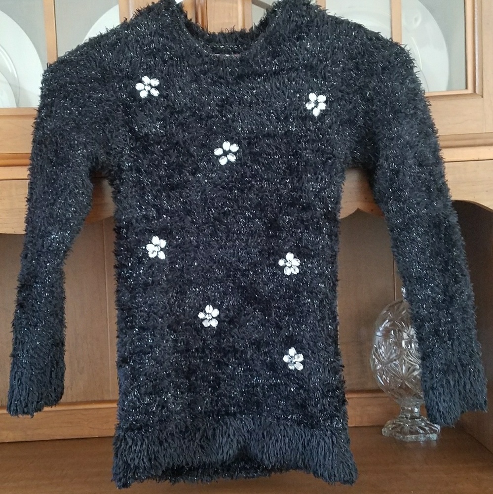 SO sz 7/8 Black/Silver Fuzzy Sweater